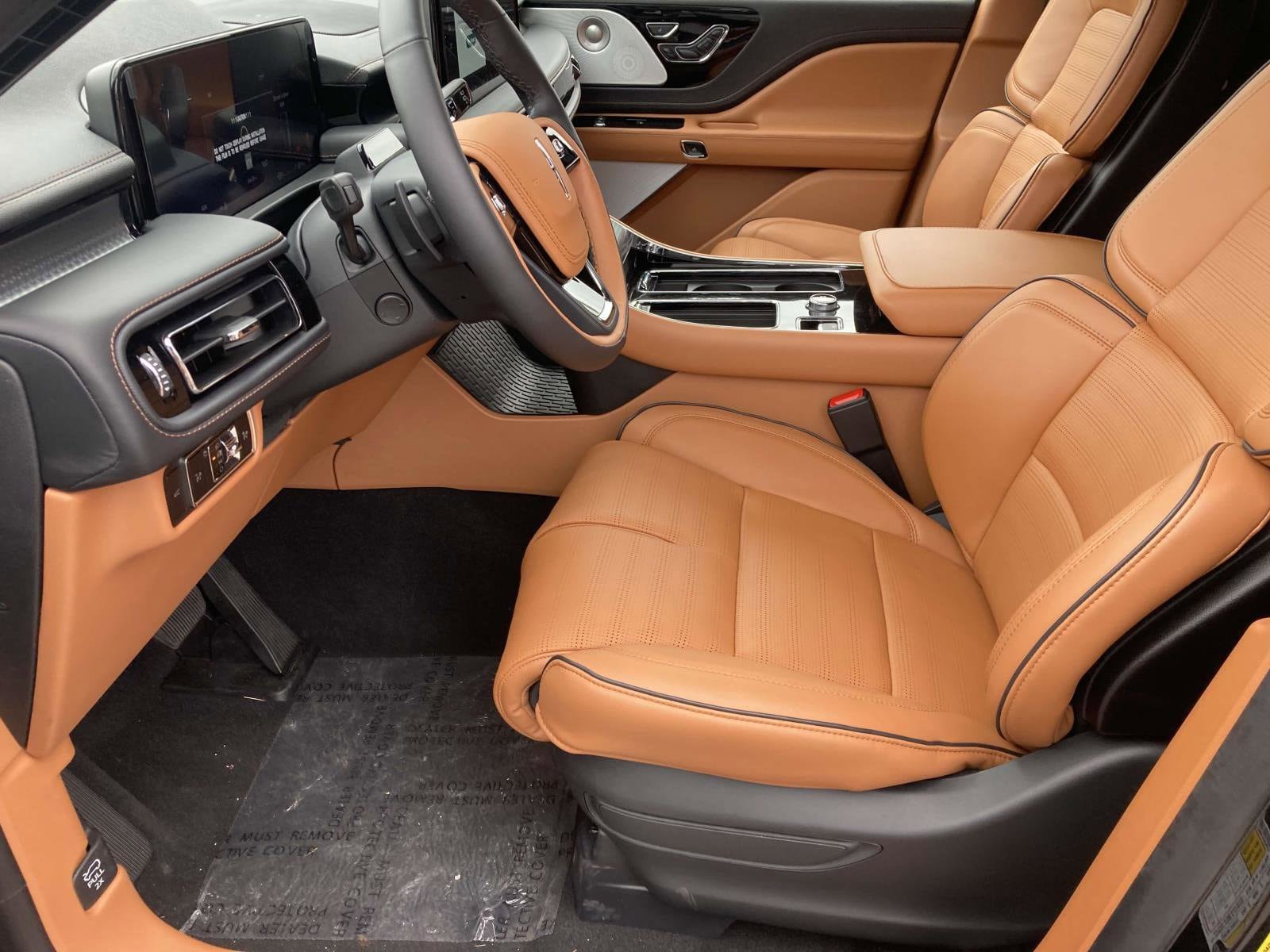 New 2025 Lincoln Aviator Black Label w/ Jet Appearance Package image 21