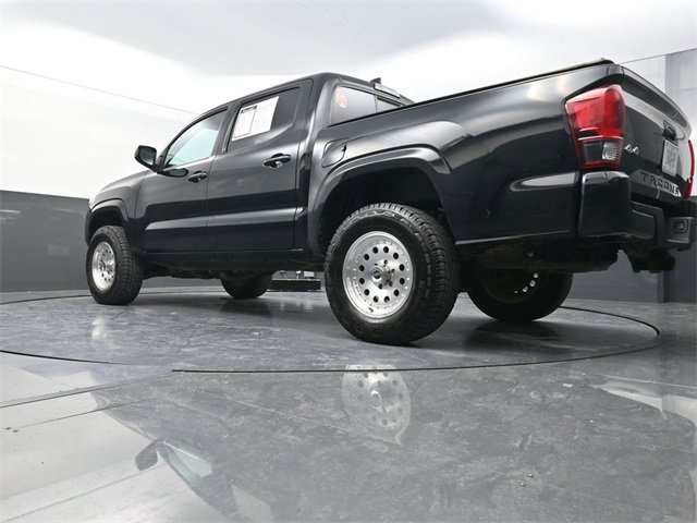 Used 2020 Toyota Tacoma SR image 21