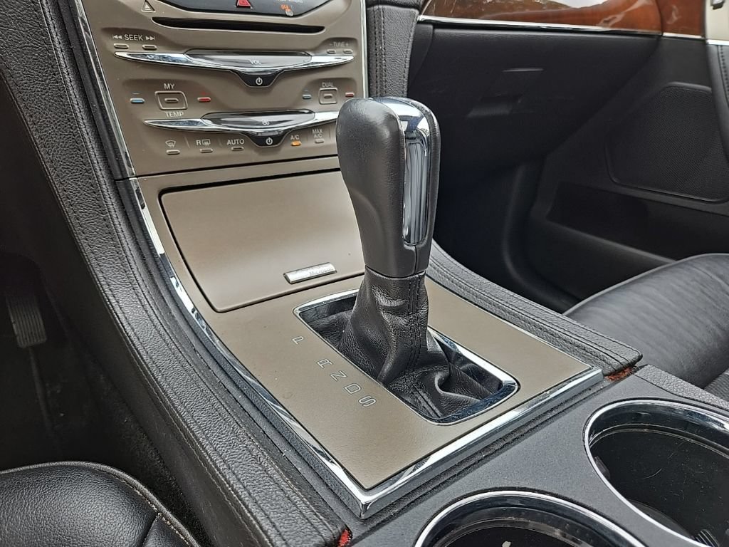 Used 2014 Lincoln MKX AWD w/ Equipment Group 102A image 27