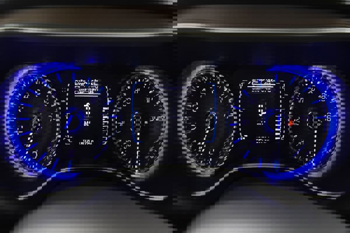 Used 2017 Chrysler Pacifica Touring-L image 17