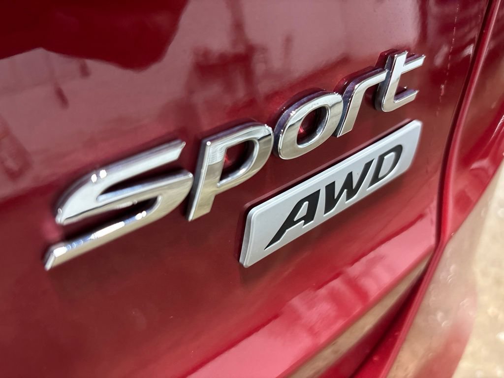Used 2018 Hyundai Santa Fe Sport w/ Cargo Package AWD/4WD image 32