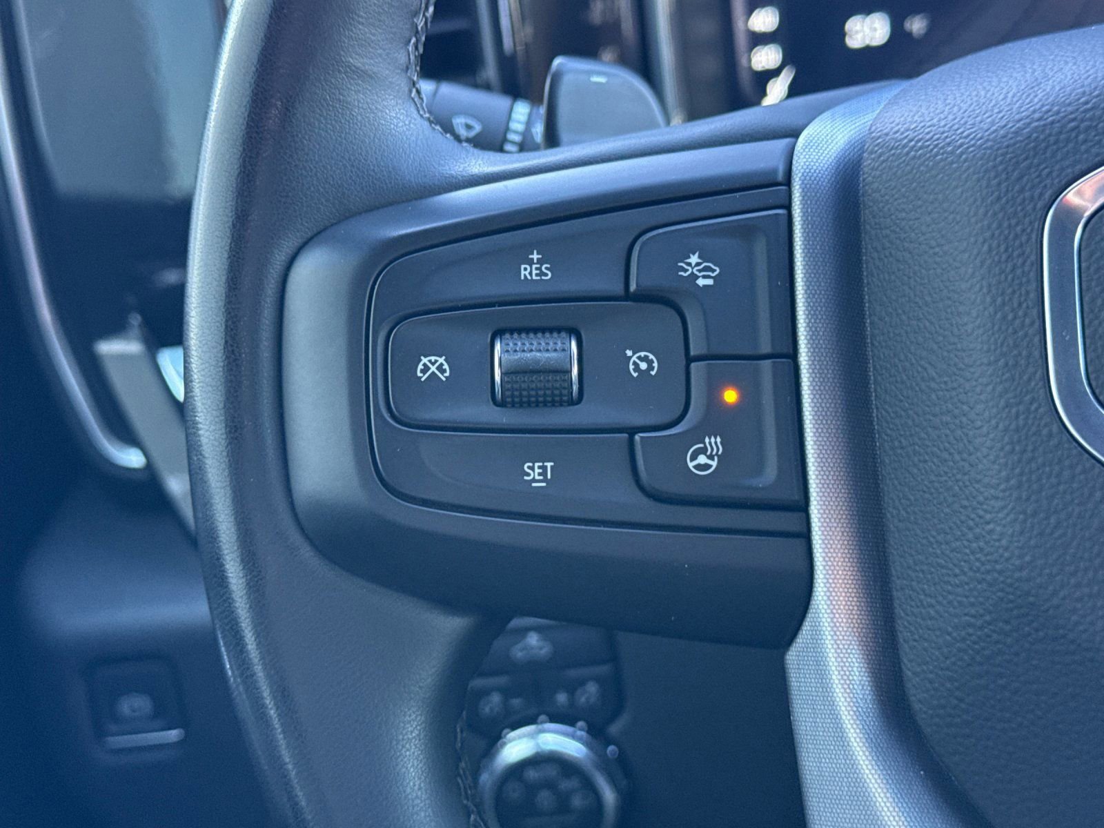 Used 2023 GMC Sierra 1500 Elevation w/ Preferred Package image 28