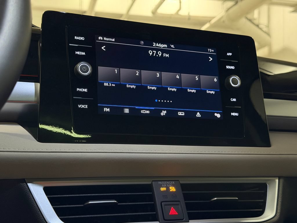 New 2026 Volkswagen Taos SE AWD/4WD image 16
