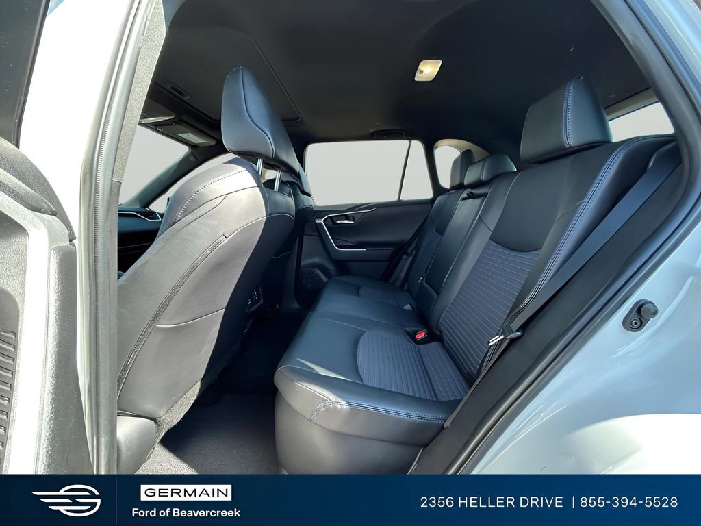 Used 2022 Toyota RAV4 XSE image 18