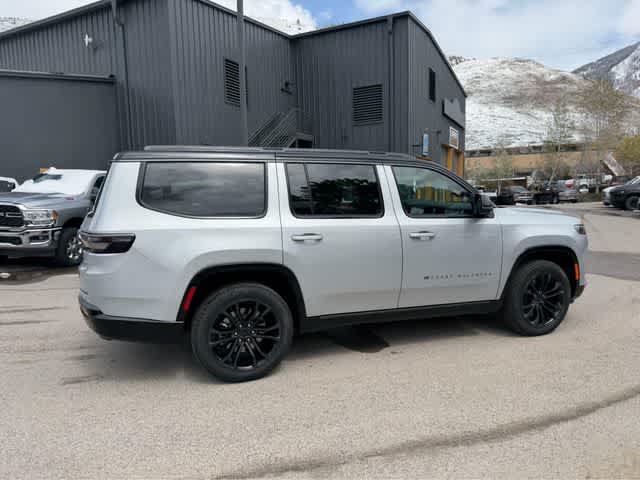 New 2026 Jeep Grand Wagoneer Summit AWD/4WD image 8