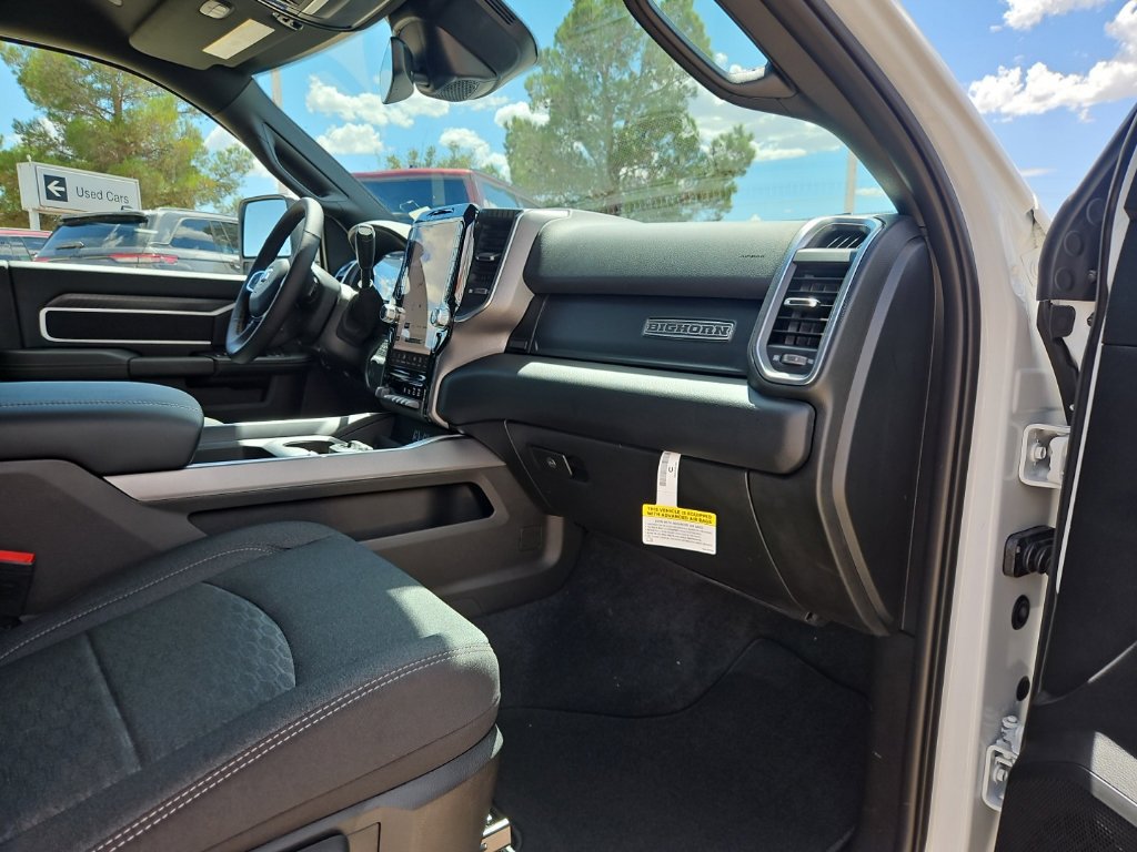 New 2026 RAM 2500 Big Horn AWD/4WD image 23
