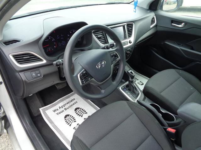 Used 2022 Hyundai Accent SEL FWD image 30