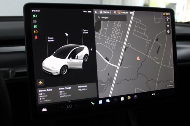 Used 2021 Tesla Model Y Long Range AWD/4WD image 13