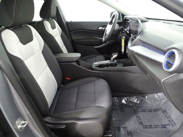 Used 2024 Chevrolet Trax LS image 14