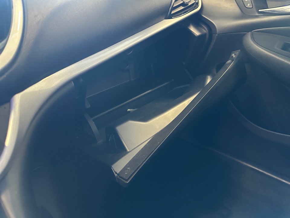 Used 2019 Chevrolet Volt LT image 38