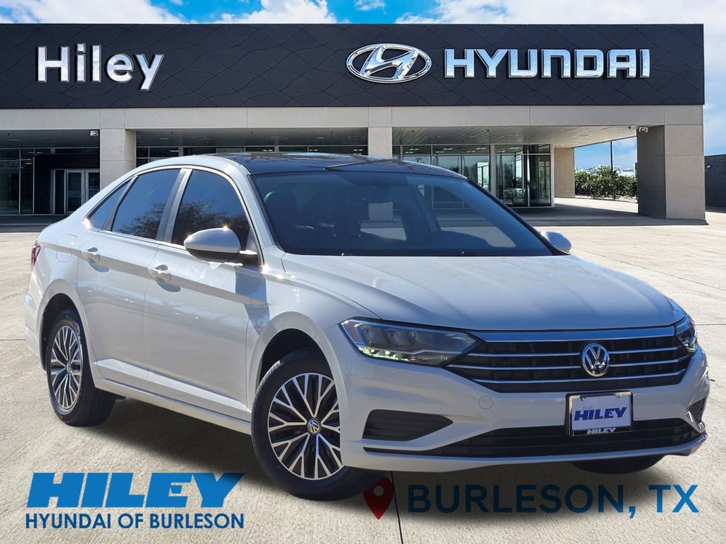 Used 2019 Volkswagen Jetta SE image 2