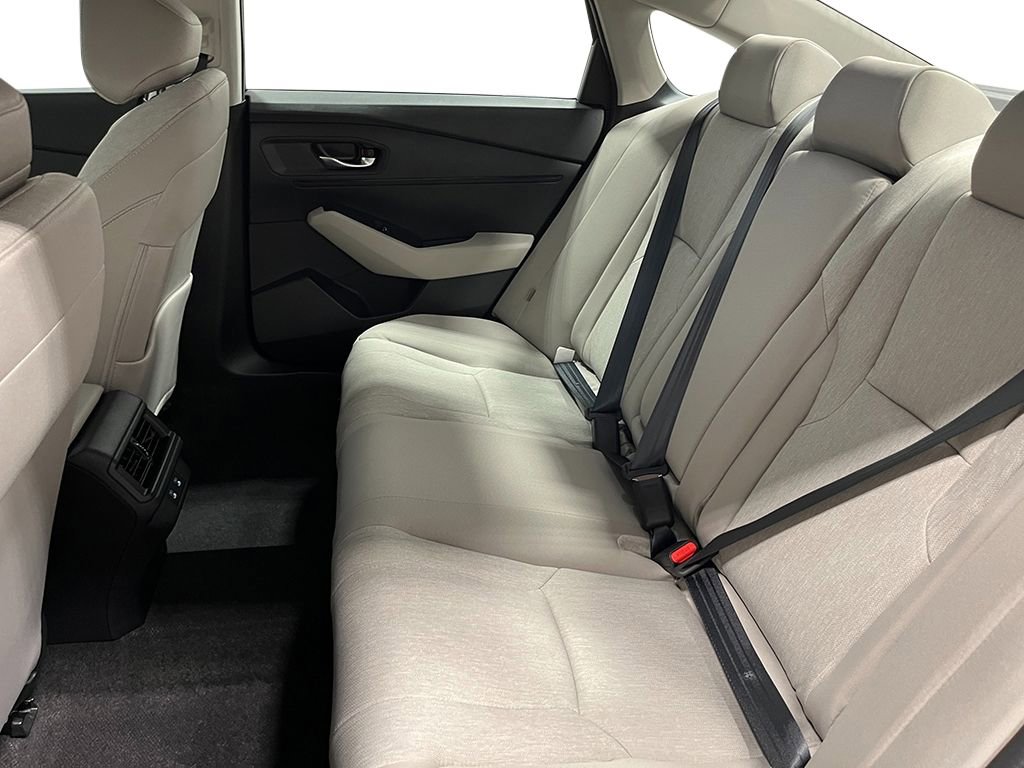 New 2025 Honda Accord SE image 24