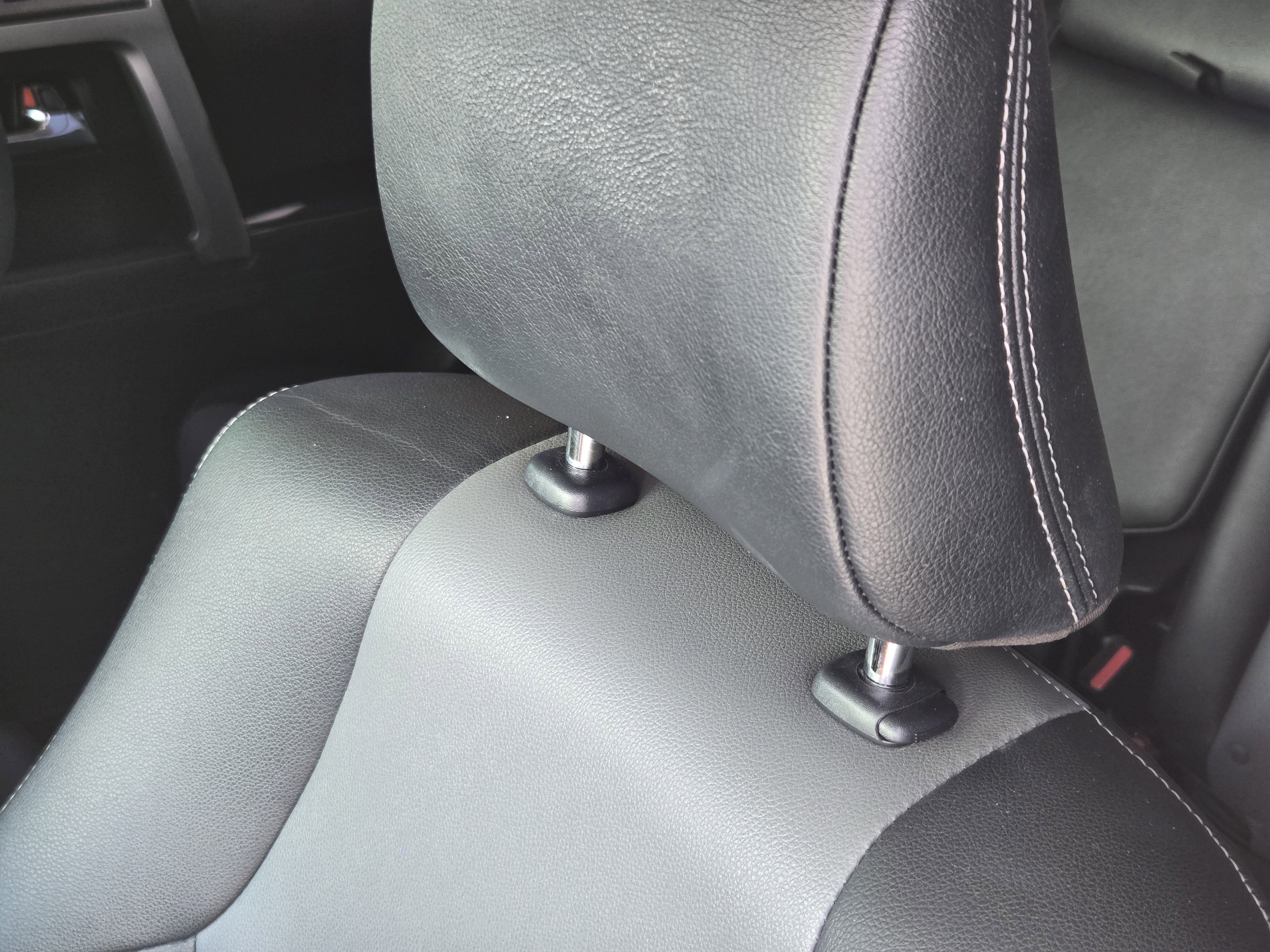 Used 2022 Toyota 4Runner SR5 Premium w/ Moonroof Package image 26