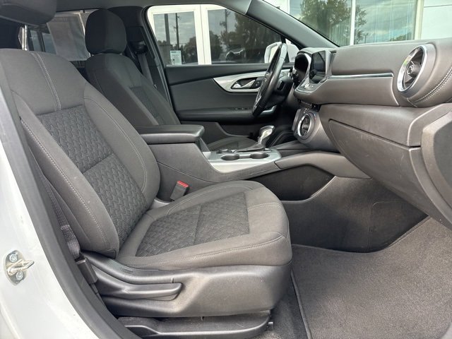 Used 2020 Chevrolet Blazer LT image 37