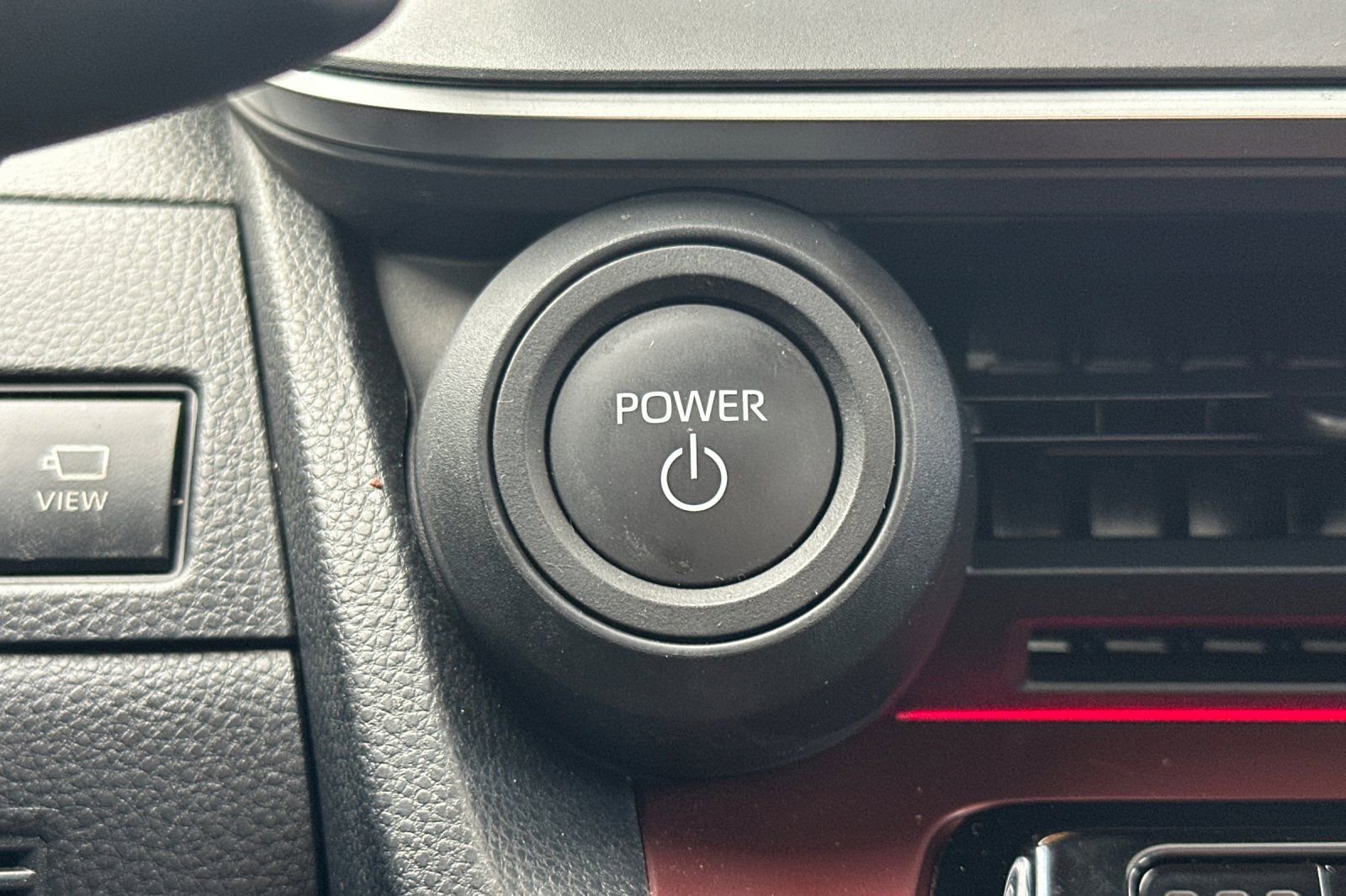 Certified 2024 Toyota Prius Prime Premium image 26