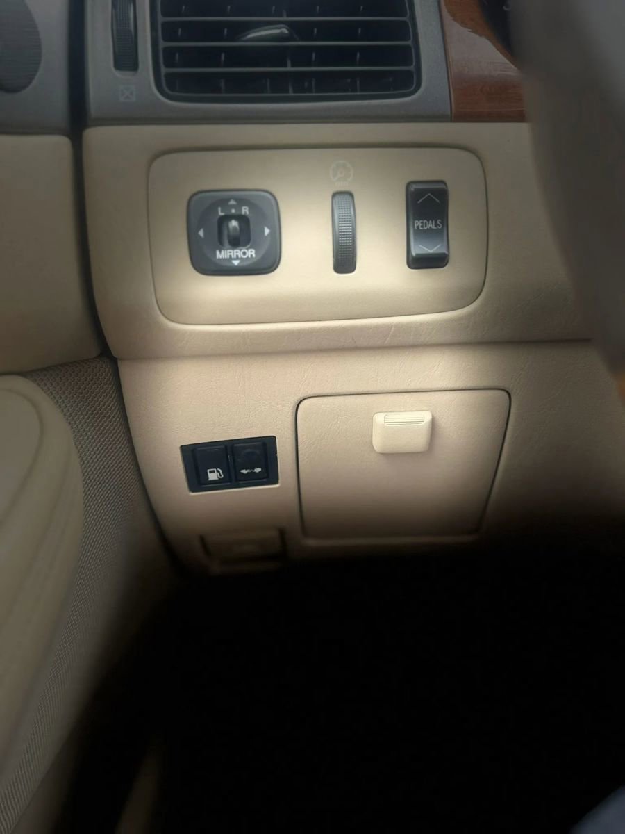 Used 2005 Lexus ES 330 FWD image 35