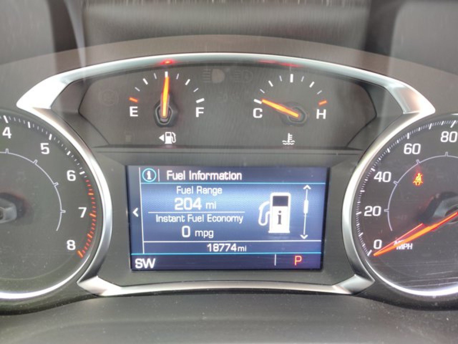 Used 2023 GMC Acadia SLE w/ Driver Convenience Package AWD/4WD image 24