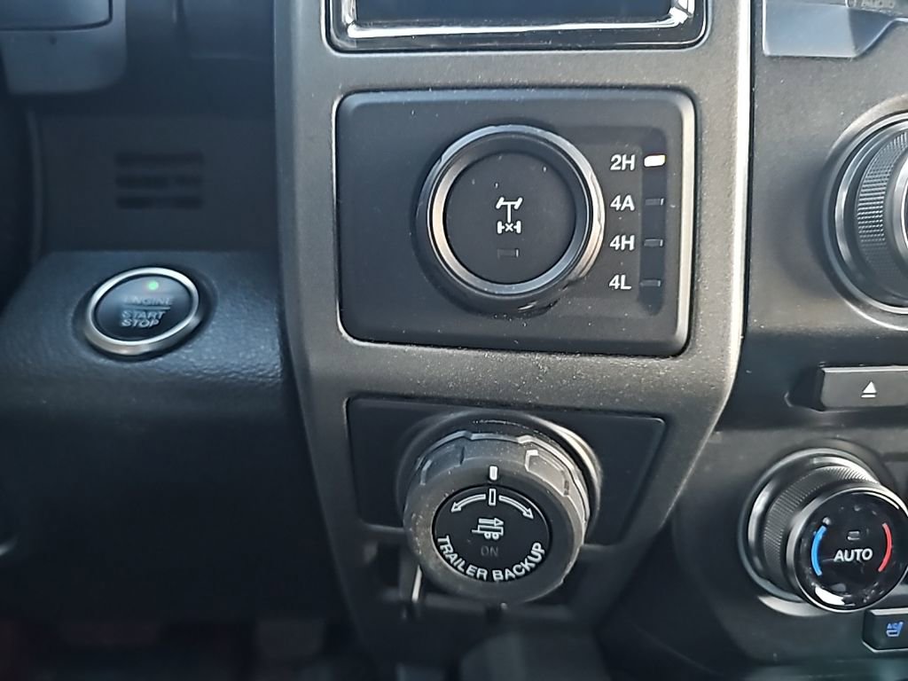 Used 2017 Ford F150 Raptor w/ Equipment Group 802A Luxury image 29