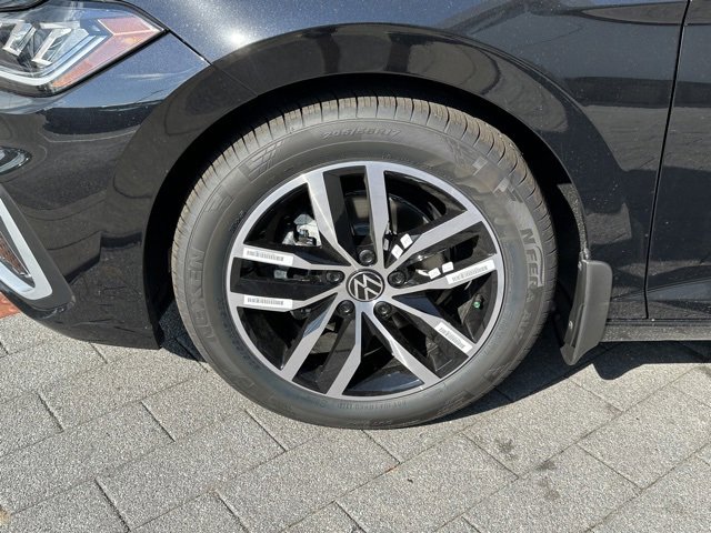 New 2026 Volkswagen Jetta SE image 9