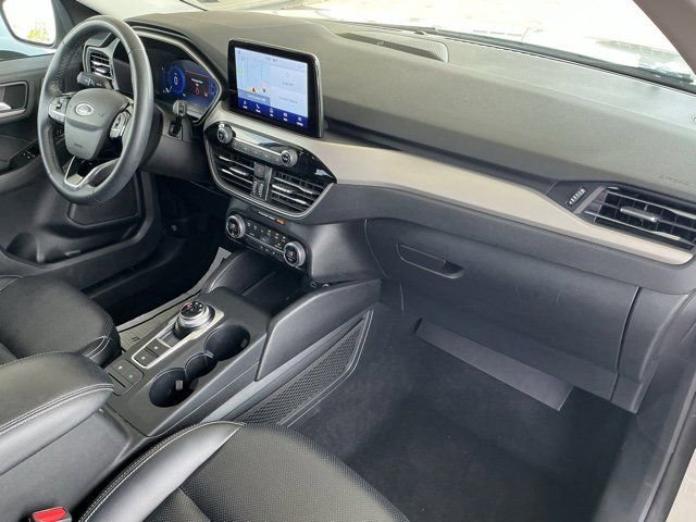 Used 2021 Ford Escape SEL w/ Technology Package image 19