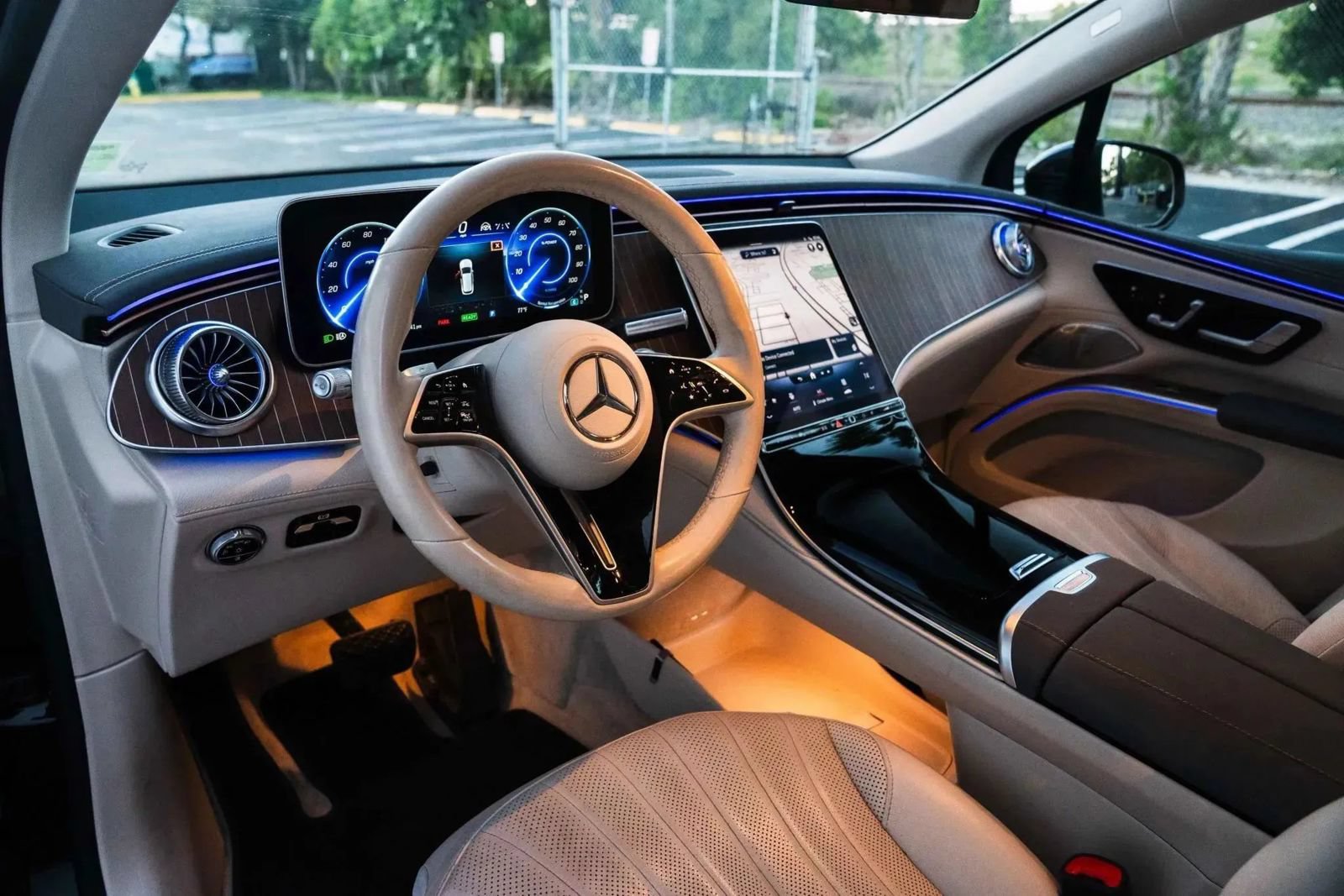 Used 2023 Mercedes-Benz EQS 450+ Sedan image 13