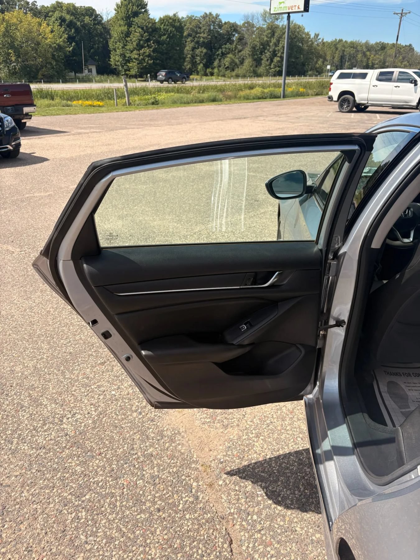 Used 2019 Honda Accord EX image 36