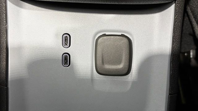 New 2027 Chevrolet Bolt LT w/ Comfort Package image 35