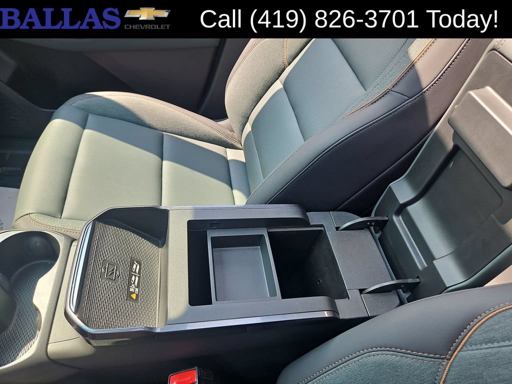 Certified 2026 GMC Terrain AT4 AWD/4WD image 19