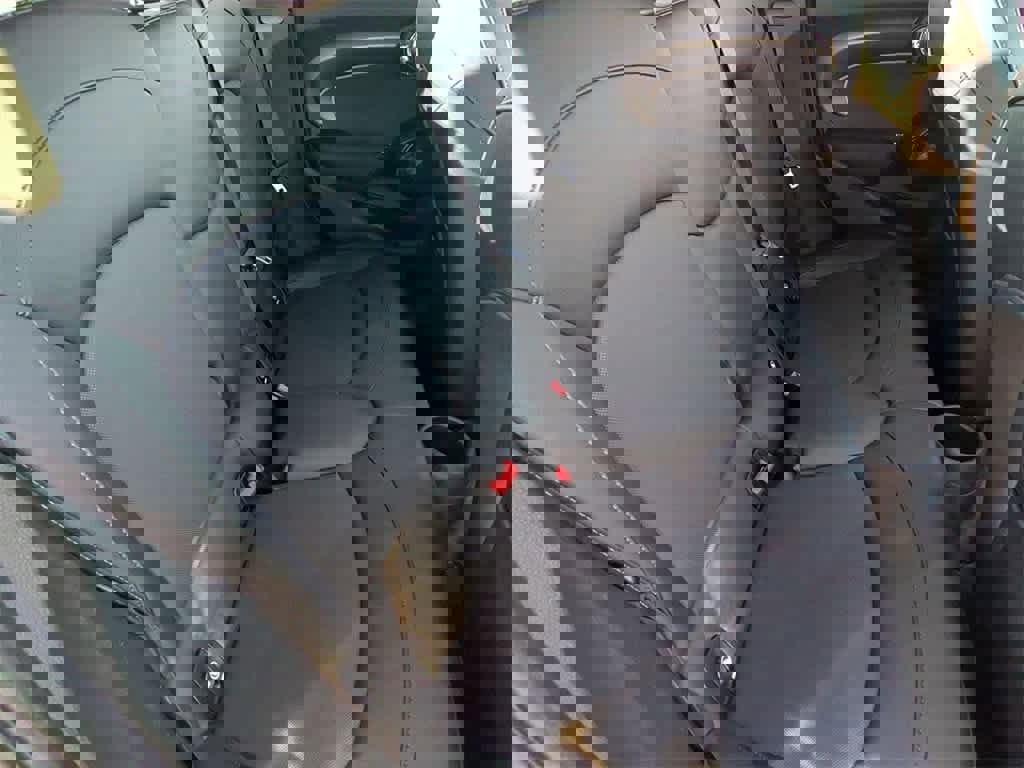 Used 2022 MINI Cooper S w/ Driver Assistance Package image 19