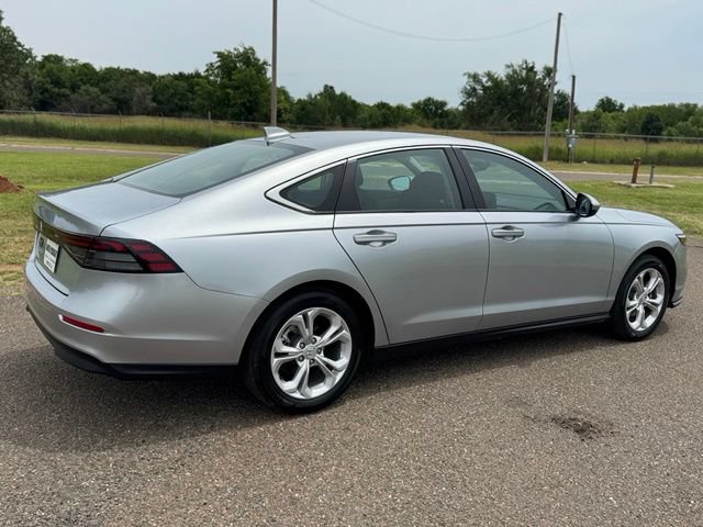 Used 2026 Honda Accord LX image 6