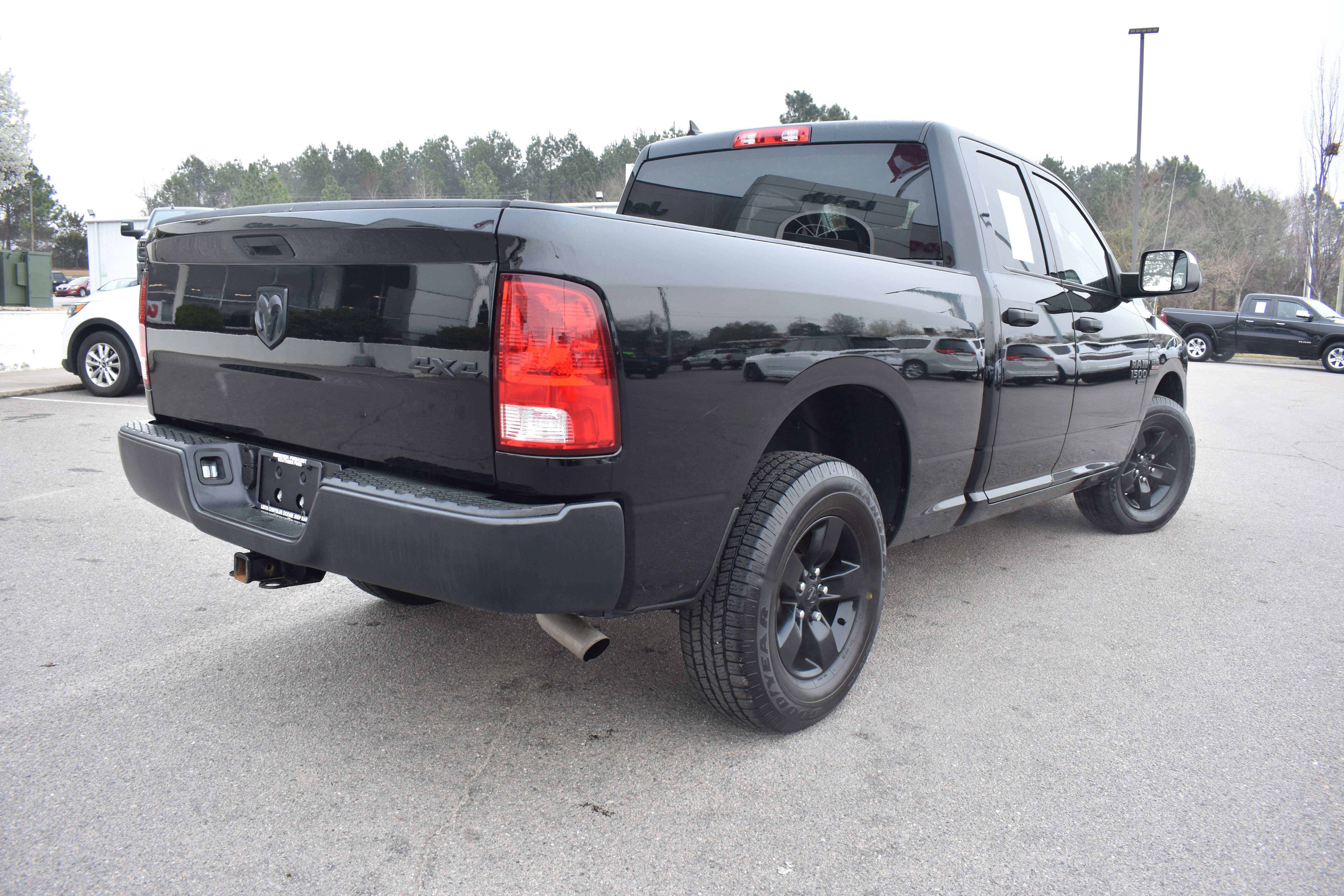 Used 2024 RAM 1500 Tradesman w/ Electronics Group image 9