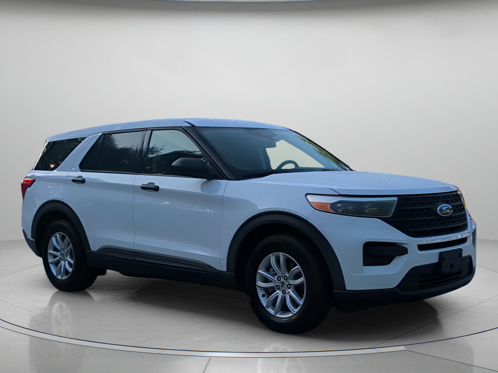 Certified 2021 Ford Explorer 2WD image 38