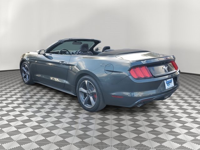 Used 2015 Ford Mustang Convertible w/ Equipment Group 051A image 27