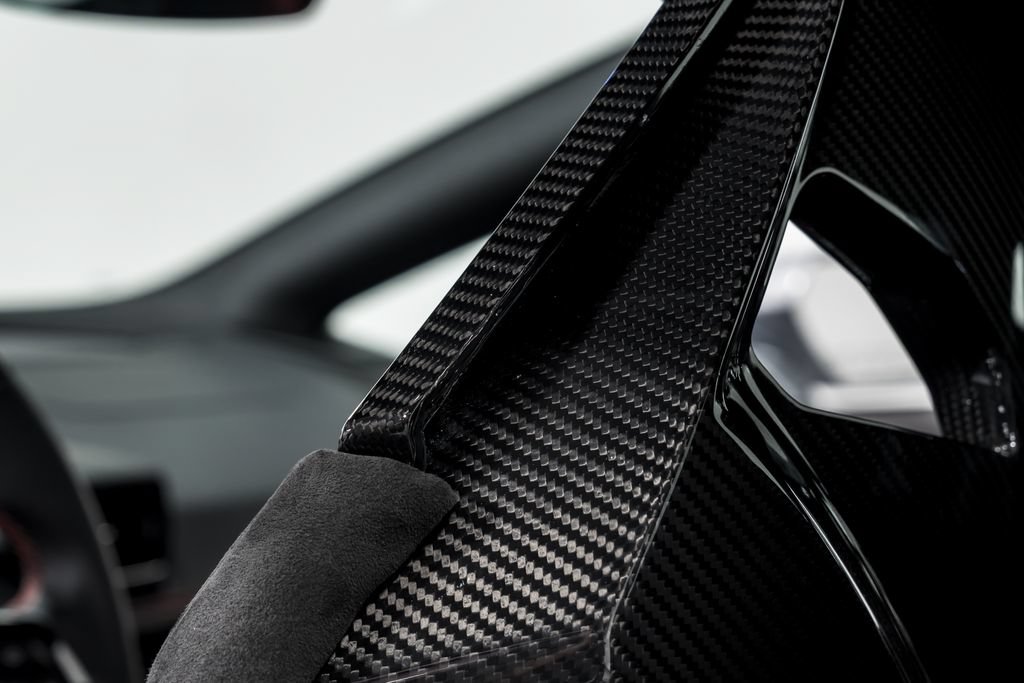 Used 2023 Lamborghini Huracan Tecnica RWD image 22