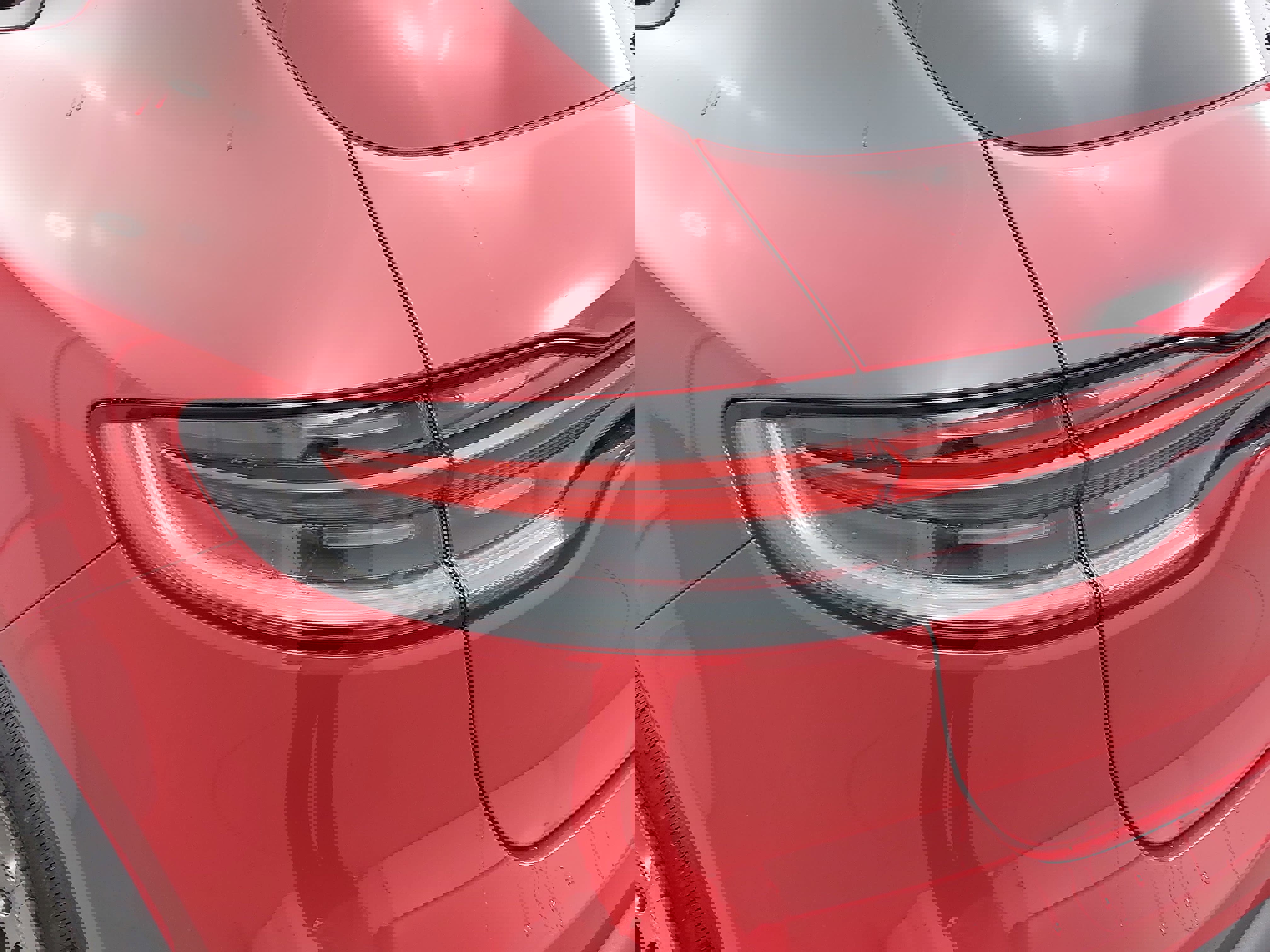 Certified 2024 Porsche Macan image 36