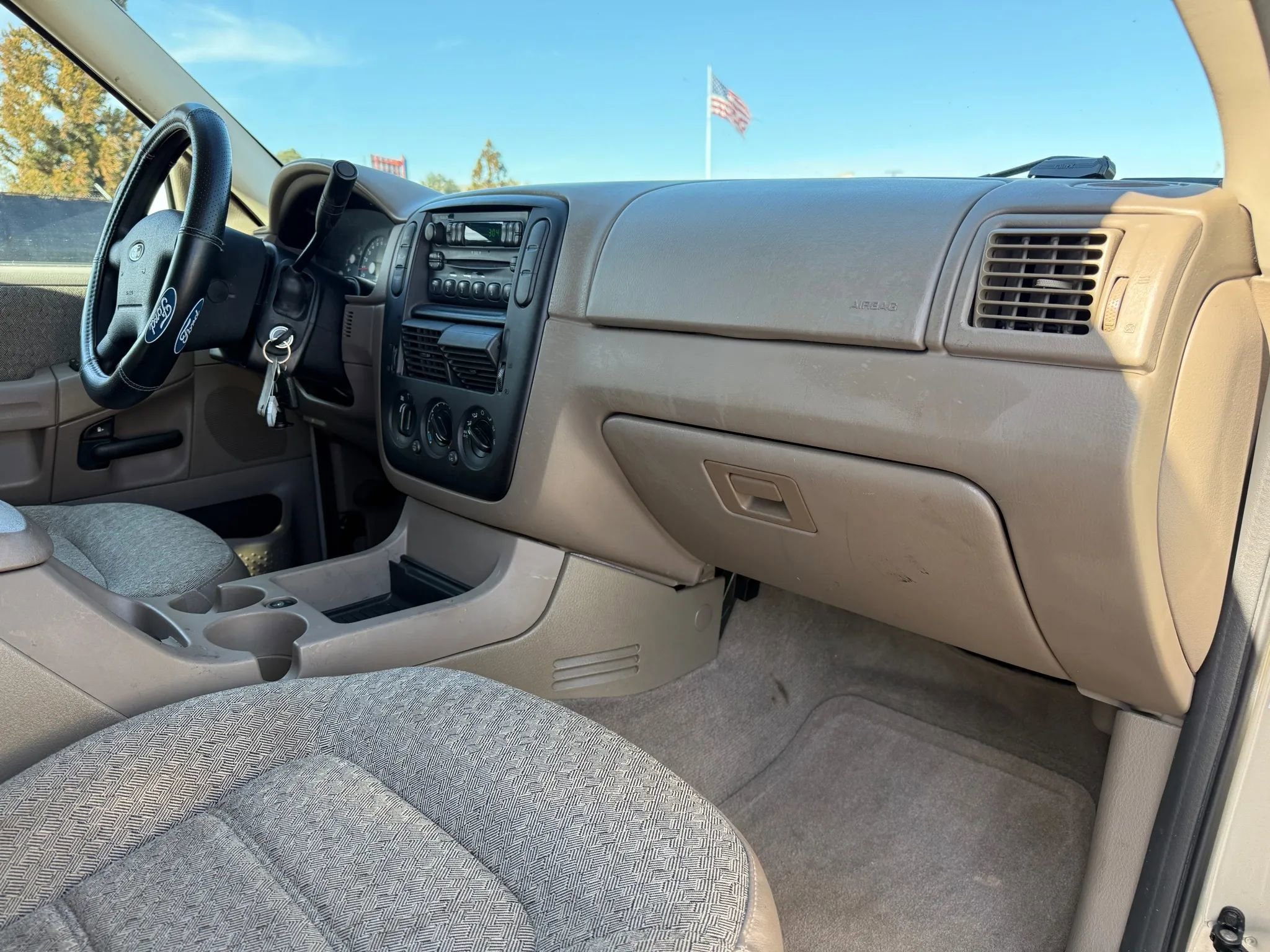 Used 2005 Ford Explorer Sport XLS RWD image 18