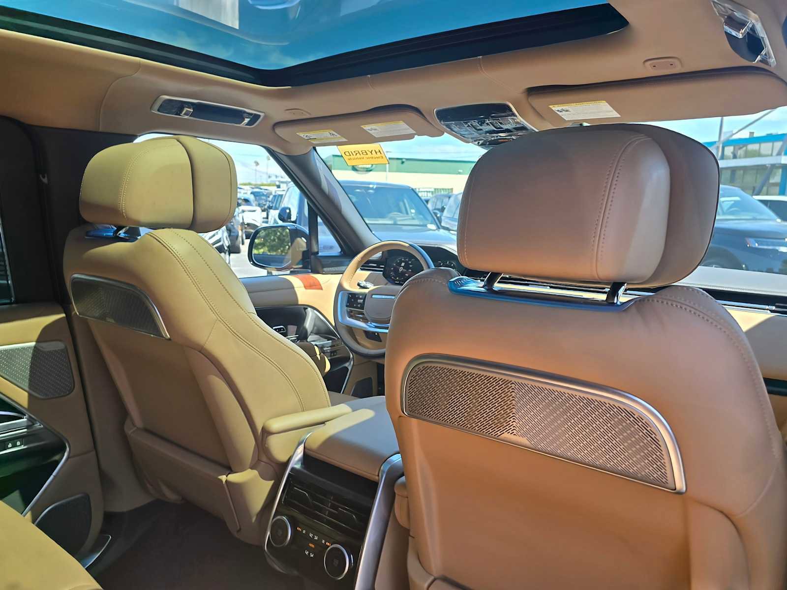 New 2025 Land Rover Range Rover Autobiography image 15