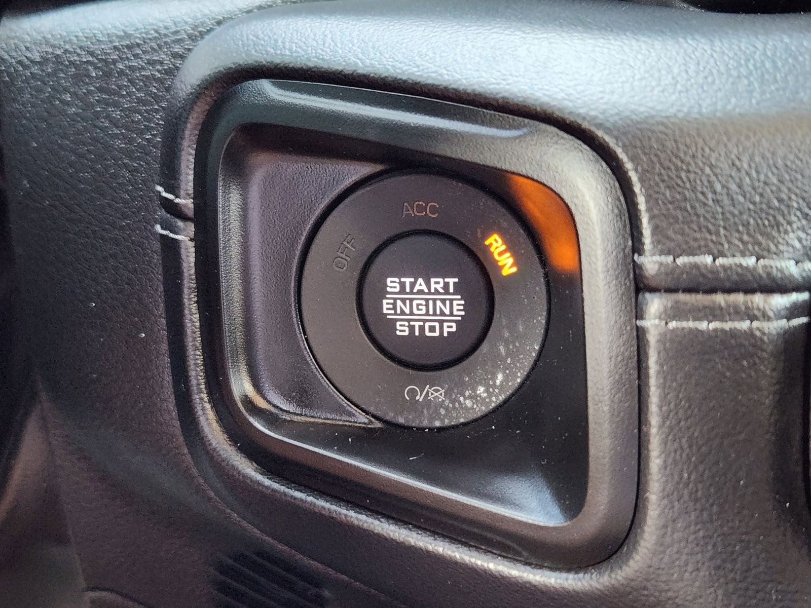 Used 2024 Jeep Gladiator Rubicon image 28