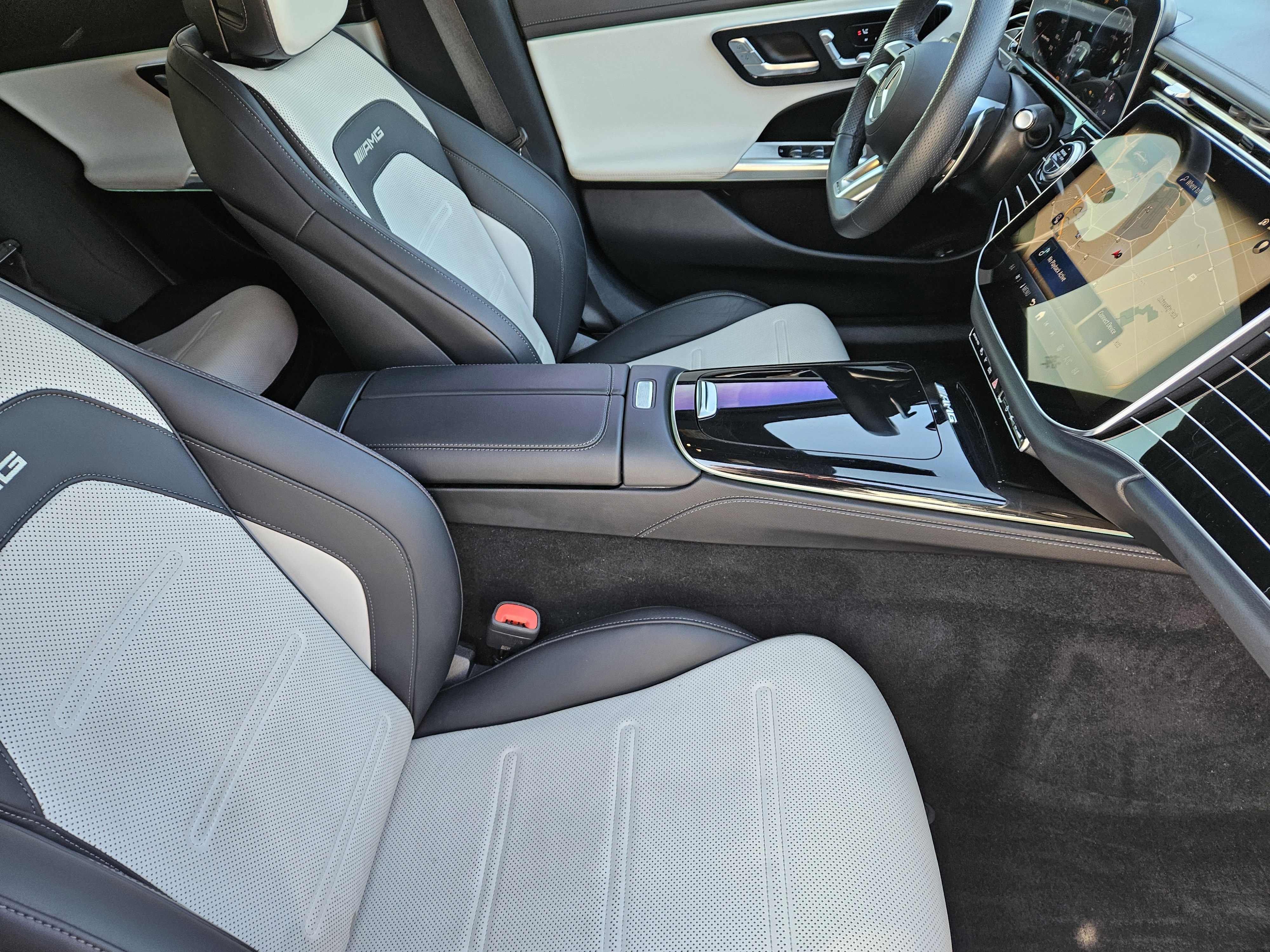 Certified 2025 Mercedes-Benz E 53 AMG e 4MATIC Sedan image 15