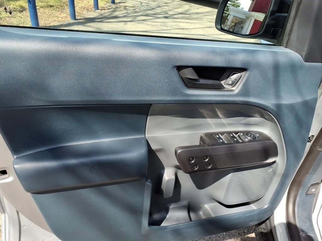 Certified 2024 Ford Maverick XLT w/ XLT Luxury Package image 13