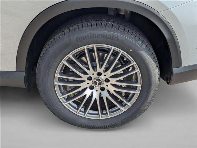 New 2027 Mercedes-Benz GLC 300 image 10