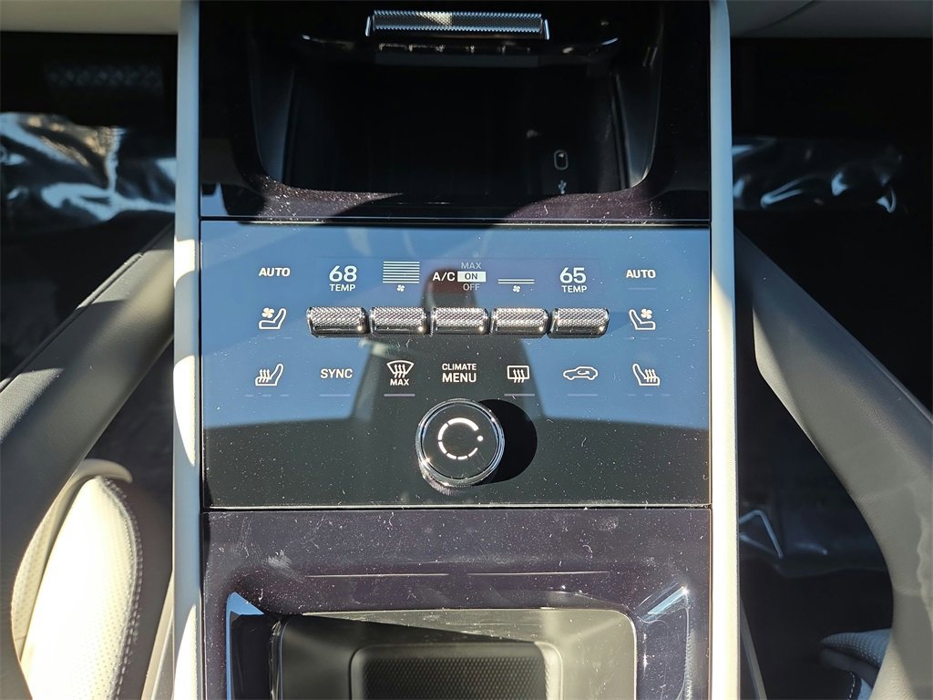 New 2026 Porsche Cayenne image 13