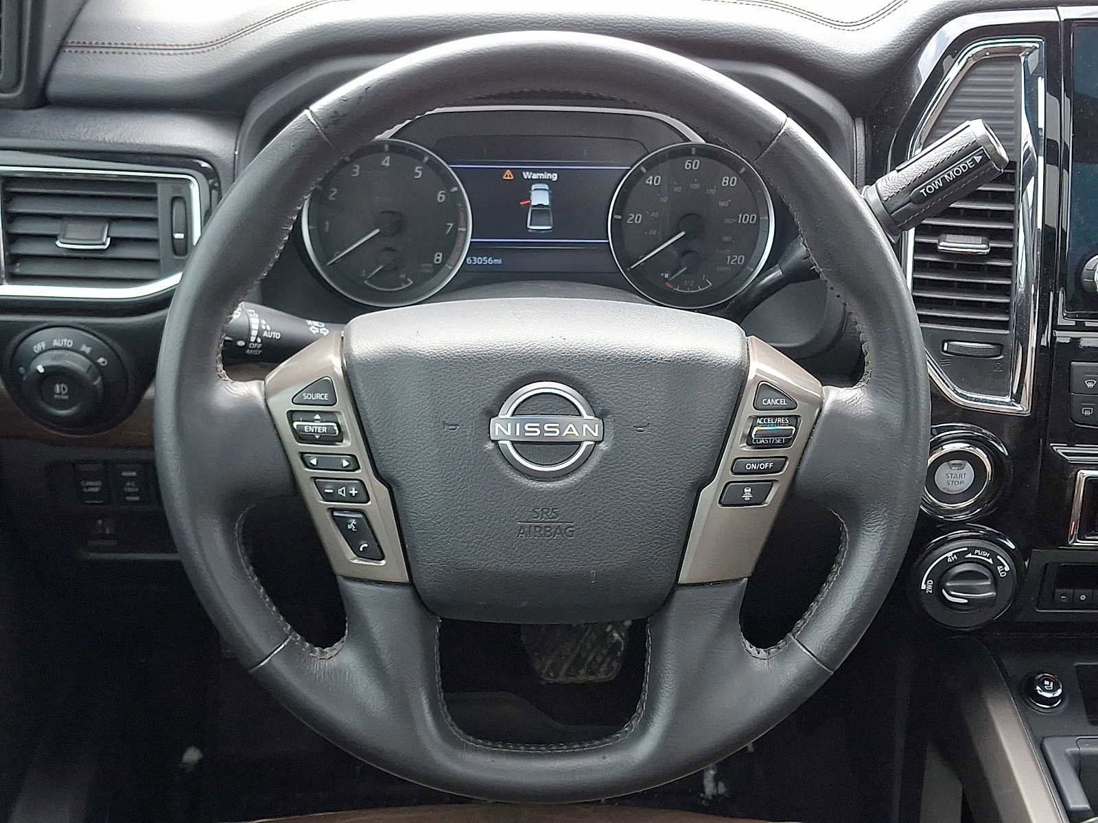 Used 2023 Nissan Titan Platinum Reserve w/ Moonroof Package image 14