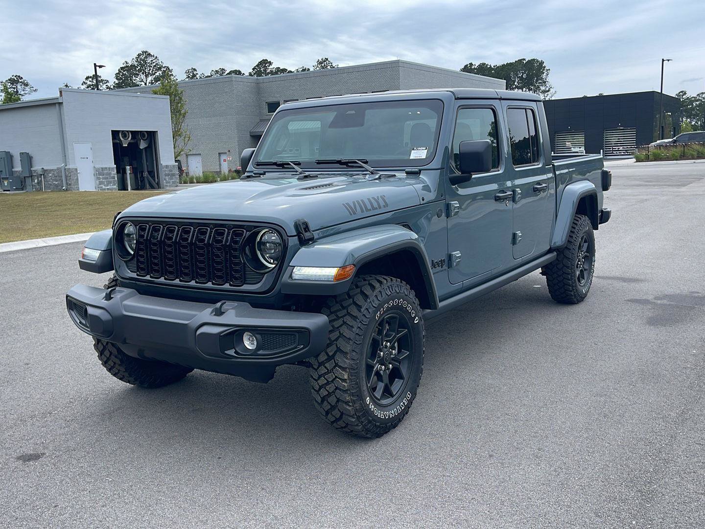 New 2026 Jeep Gladiator Sport AWD/4WD image 3
