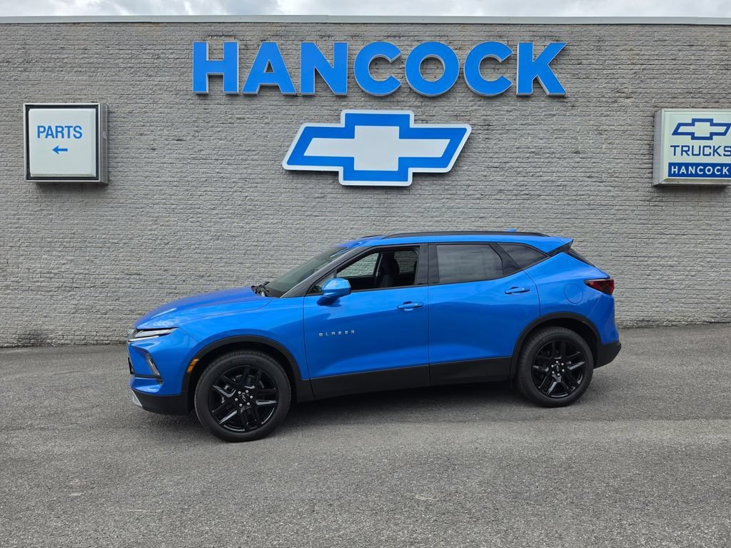 New 2026 Chevrolet Blazer LT w/ Convenience Package AWD/4WD image 3