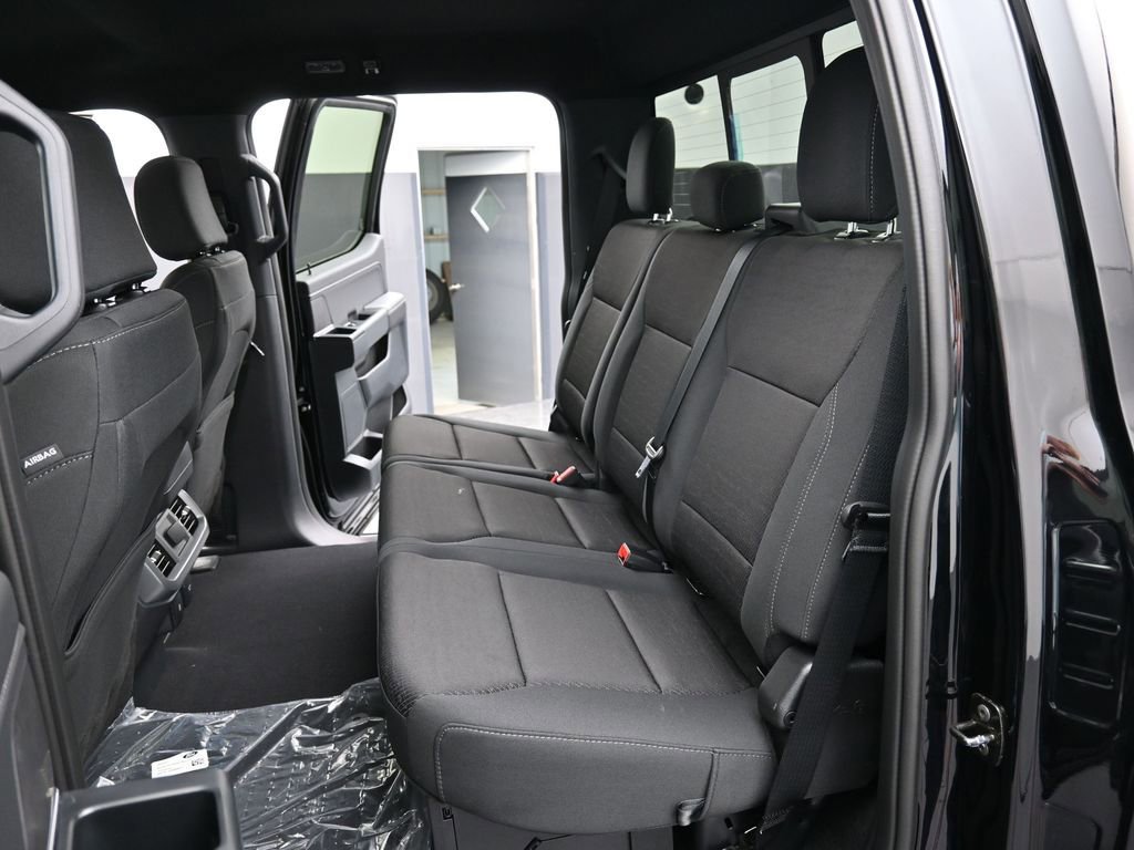 New 2025 Ford F150 XLT w/ Equipment Group 302A MID image 19