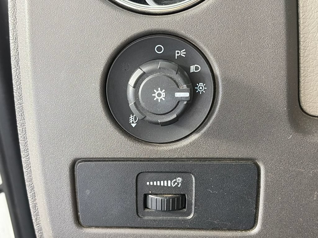 Used 2010 Ford F150 XLT AWD/4WD image 20