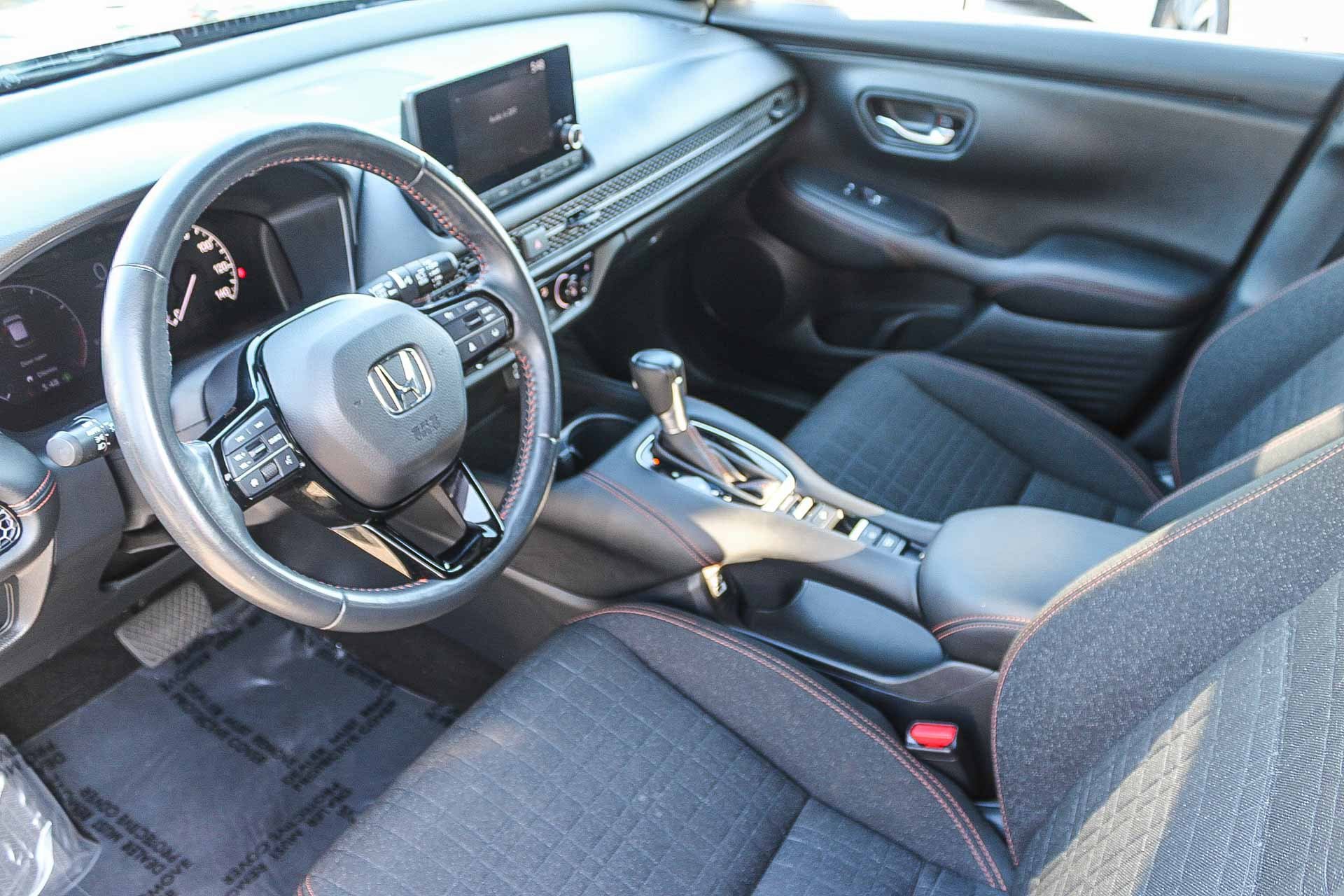 Certified 2023 Honda HR-V Sport image 18