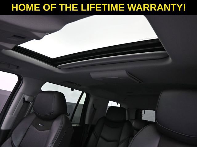 Used 2020 Cadillac Escalade Premium Luxury image 37