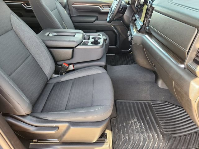 Used 2023 Chevrolet Silverado 1500 LT AWD/4WD image 14